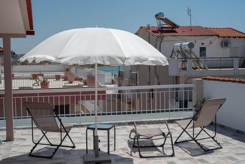 Grcka Reni Greece Beach Penthaus 3 Nea Kallikrateia Exterior foto